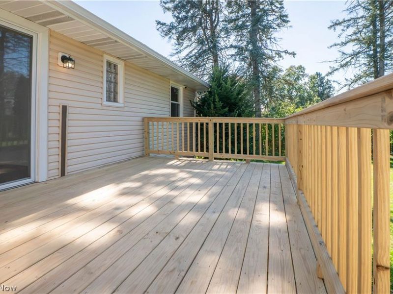 13351 Parkview Avenue NW, Uniontown, OH 44685 Photo 32