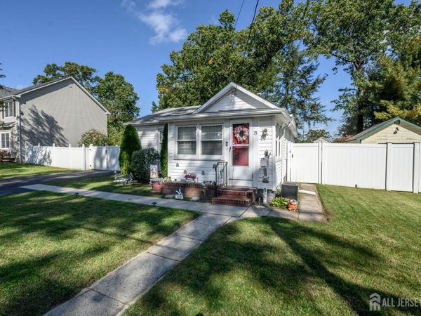 73 Walnut Street, Spotswood, NJ 08884