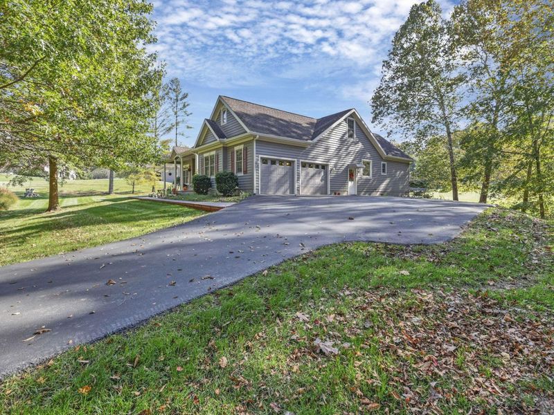 14974 Bradford Drive , Logan, OH 43138 Photo 2