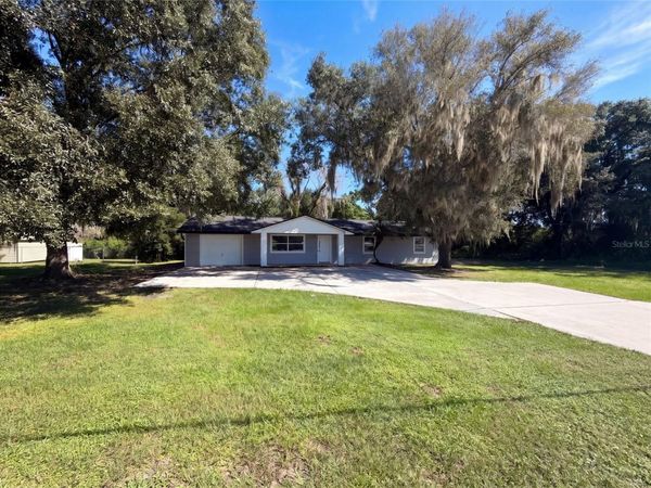 425 W DAUGHTERY ROAD , LAKELAND, FL 33809