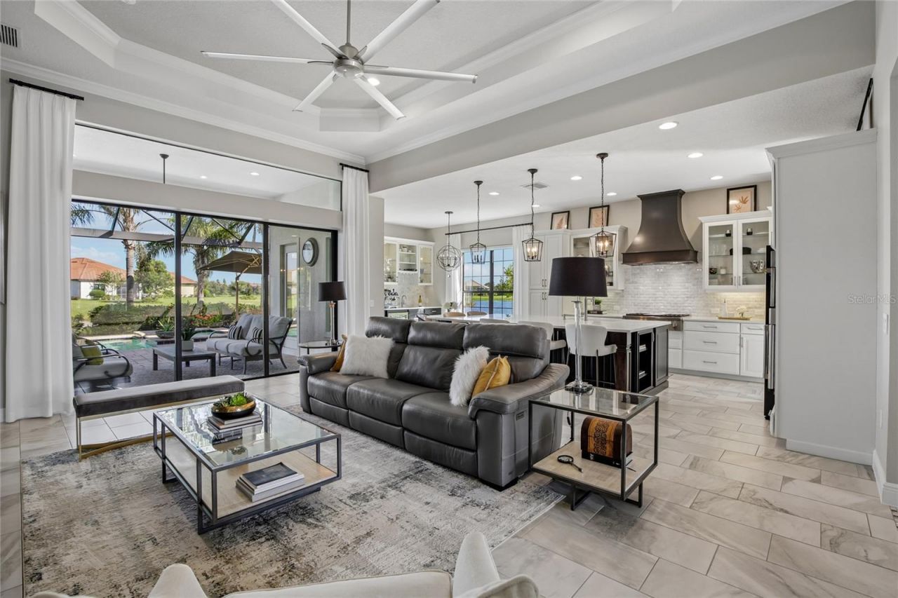 15721 Castle Park Terrace, Lakewood Ranch, FL 34202 Photo
