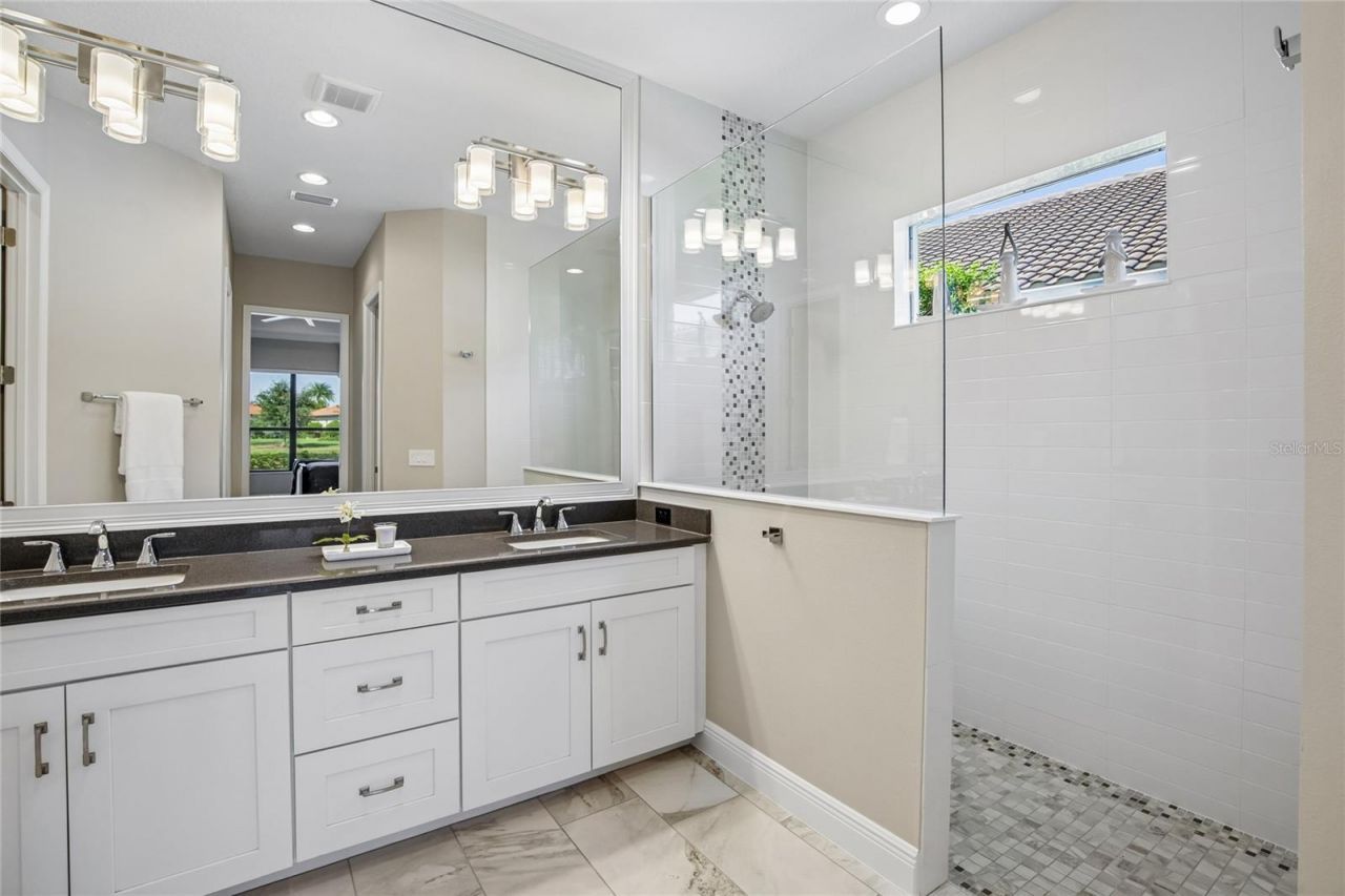 15721 Castle Park Terrace, Lakewood Ranch, FL 34202 Photo
