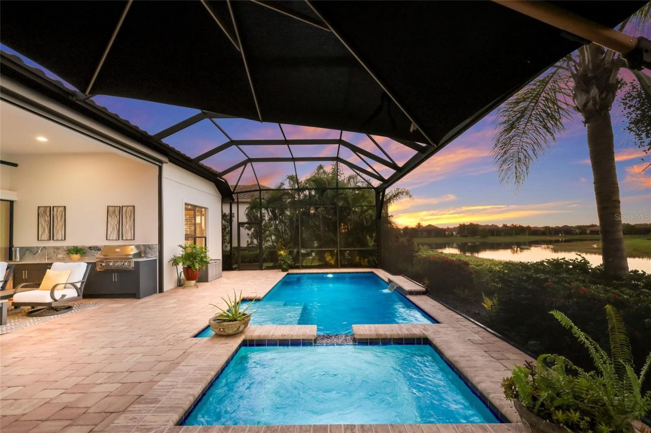 15721 Castle Park Terrace, Lakewood Ranch, FL 34202 Photo