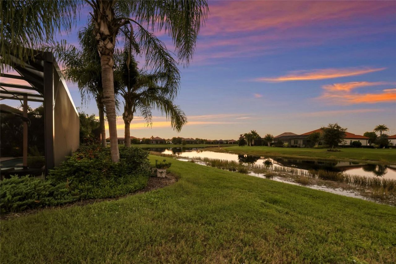 15721 Castle Park Terrace, Lakewood Ranch, FL 34202 Photo