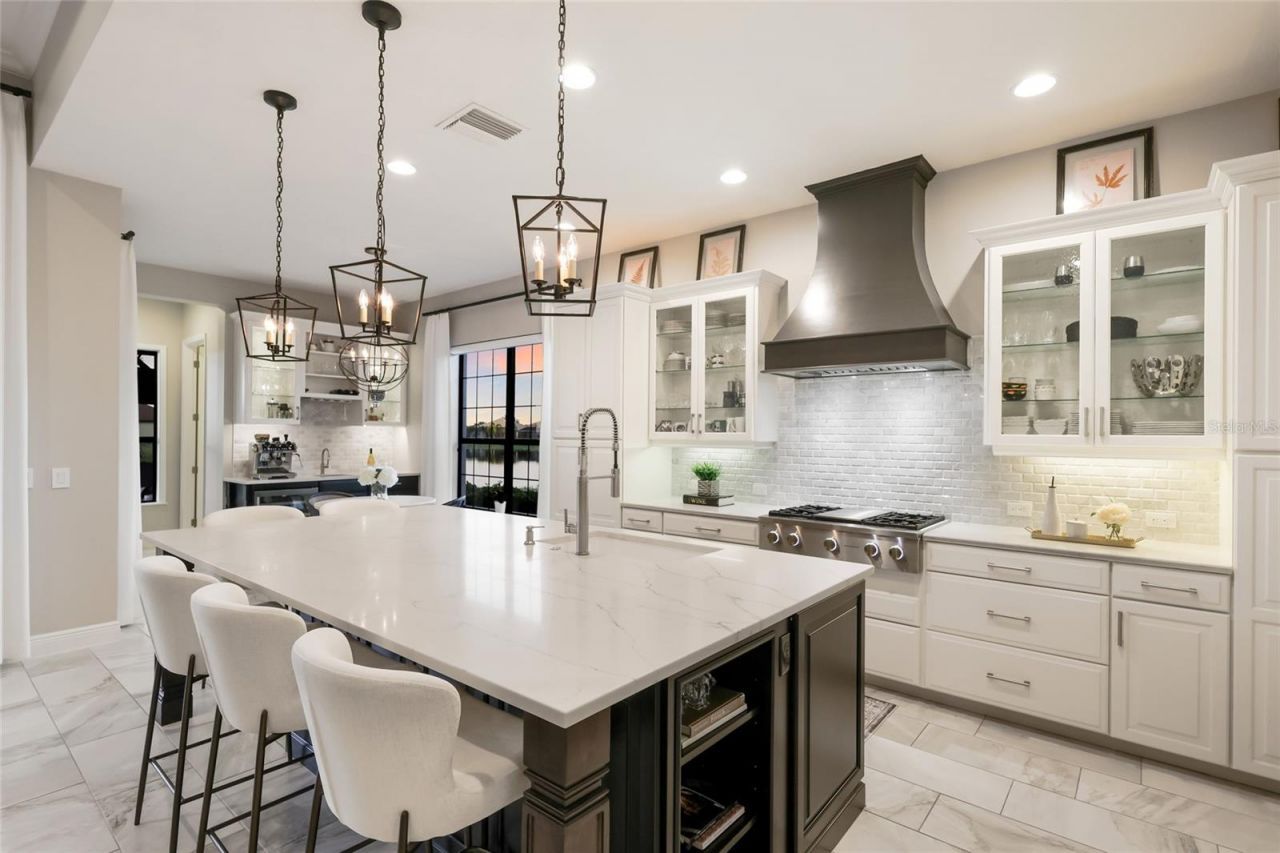 15721 Castle Park Terrace, Lakewood Ranch, FL 34202 Photo
