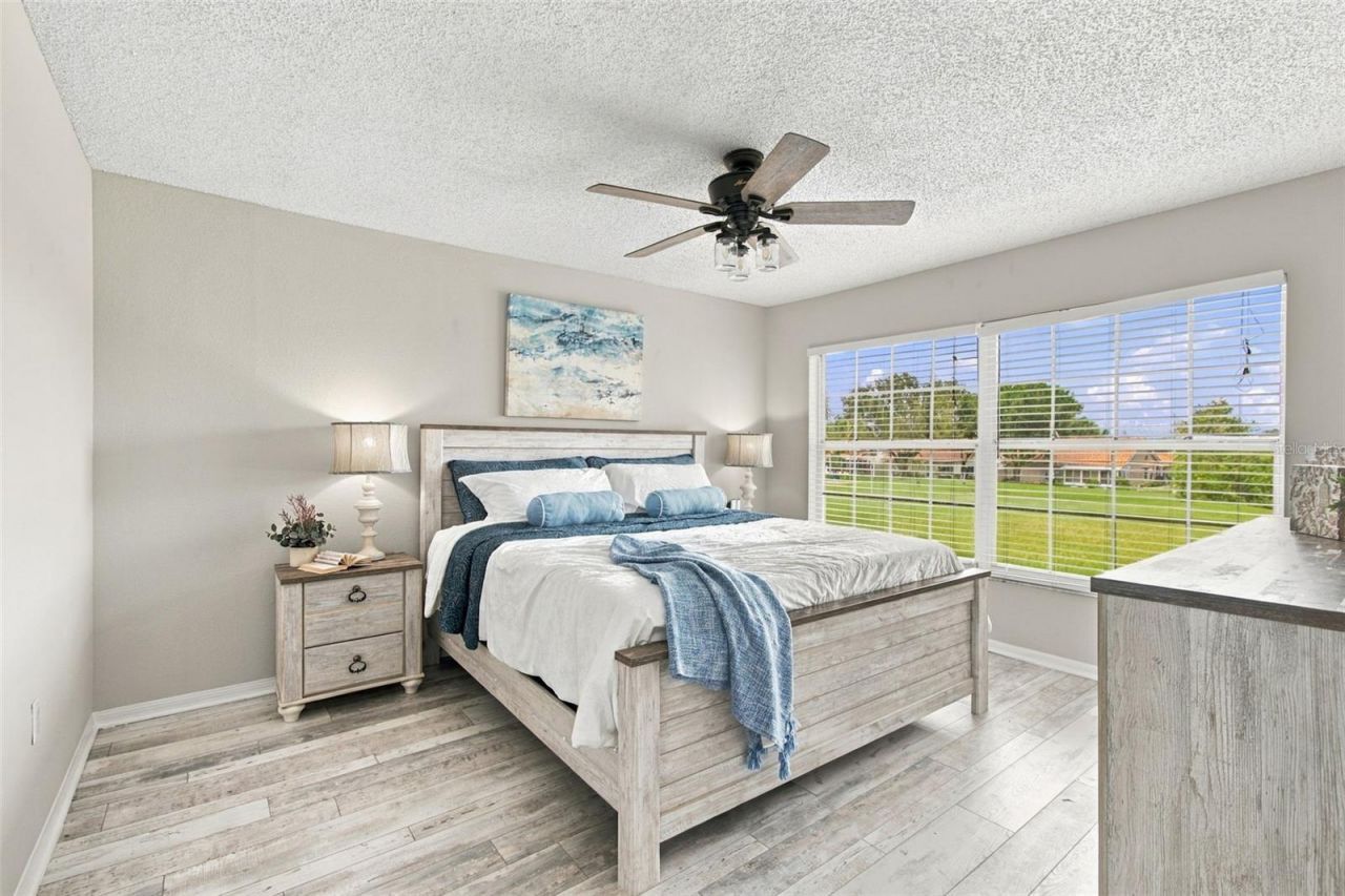 4210 Caddie Drive E, Unit 202, Bradenton, FL 34203 Photo