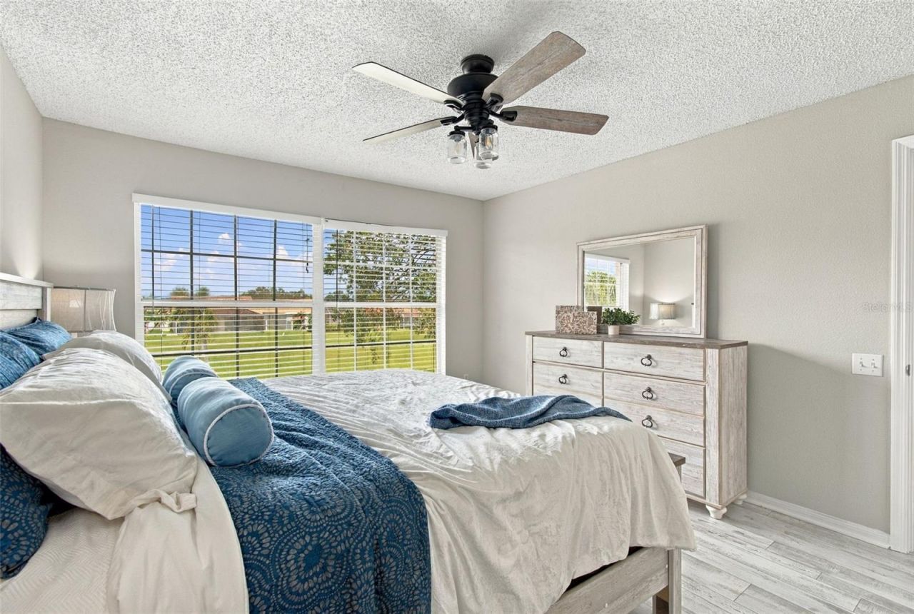 4210 Caddie Drive E, Unit 202, Bradenton, FL 34203 Photo