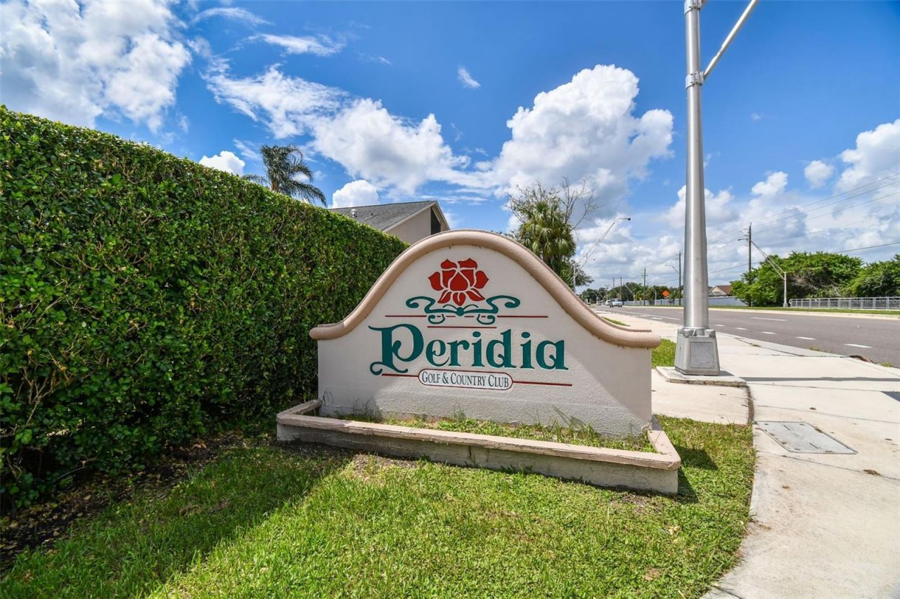 4210 Caddie Drive E, Unit 202, Bradenton, FL 34203 Photo