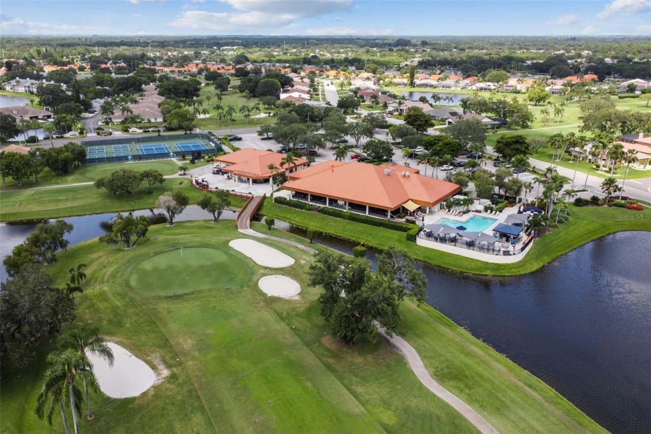 4210 Caddie Drive E, Unit 202, Bradenton, FL 34203 Photo