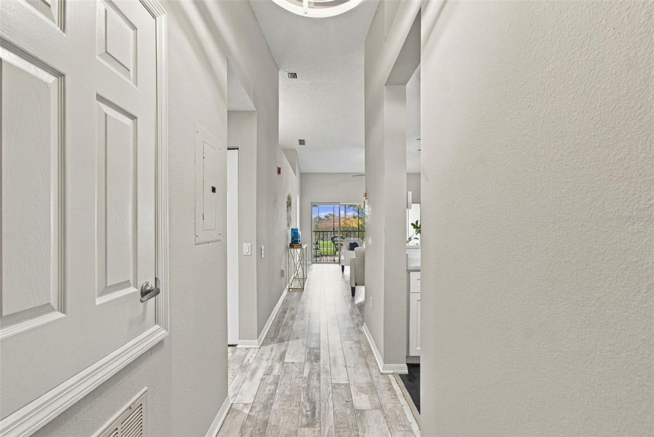 4210 Caddie Drive E, Unit 202, Bradenton, FL 34203 Photo