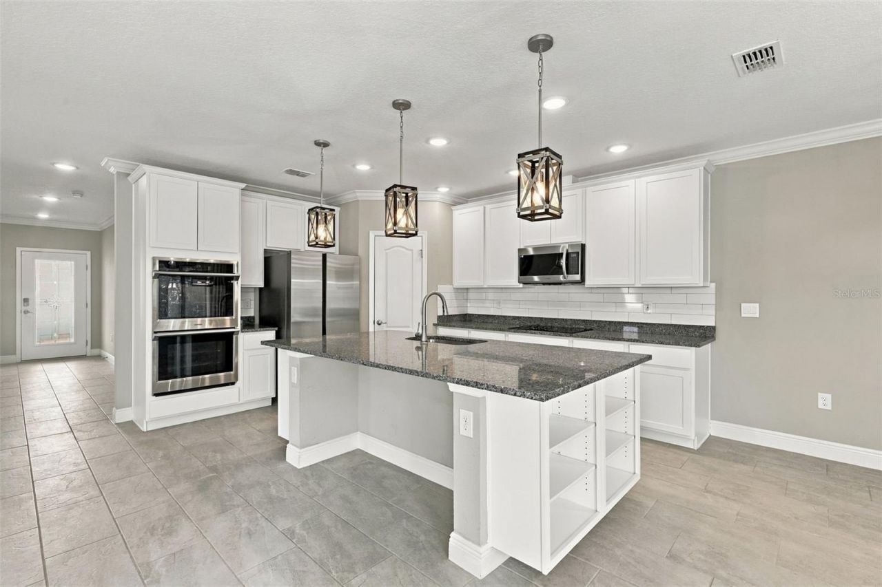 1684 Andover Ridge Drive , Deland, FL 32720 Photo