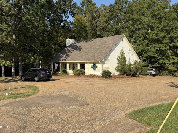 109 Grants Ferry Road, Brandon, MS 39047