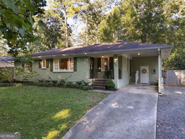 3672 Twin Oaks Drive SE, Smyrna, GA 30080