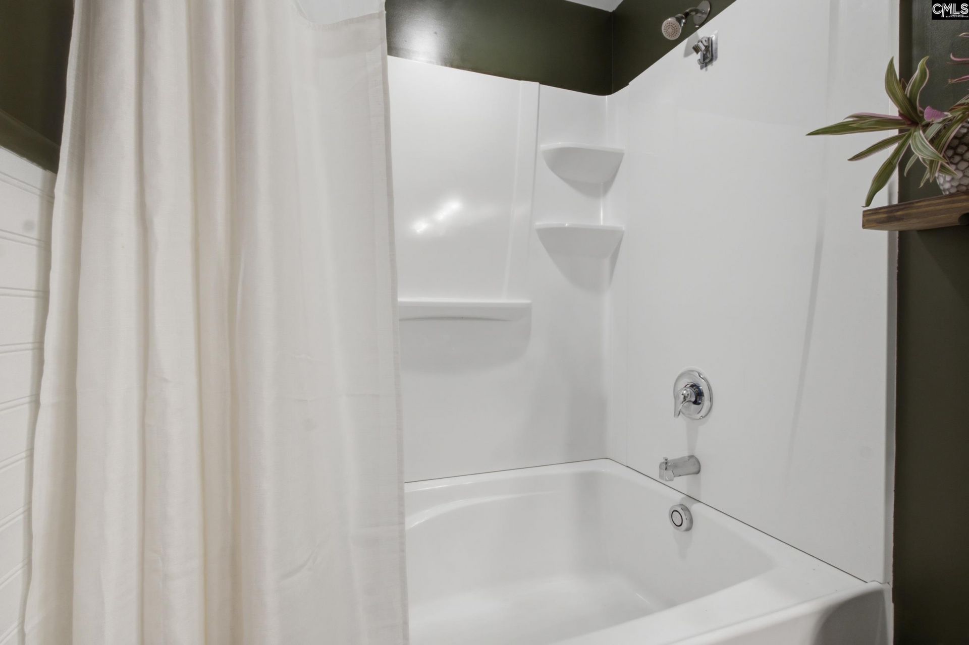 403 Crassula Drive Photo 22