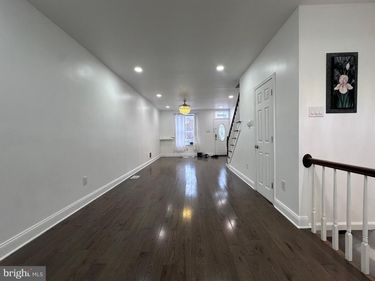 2520 S 5TH STREET, PHILADELPHIA, PA 19148