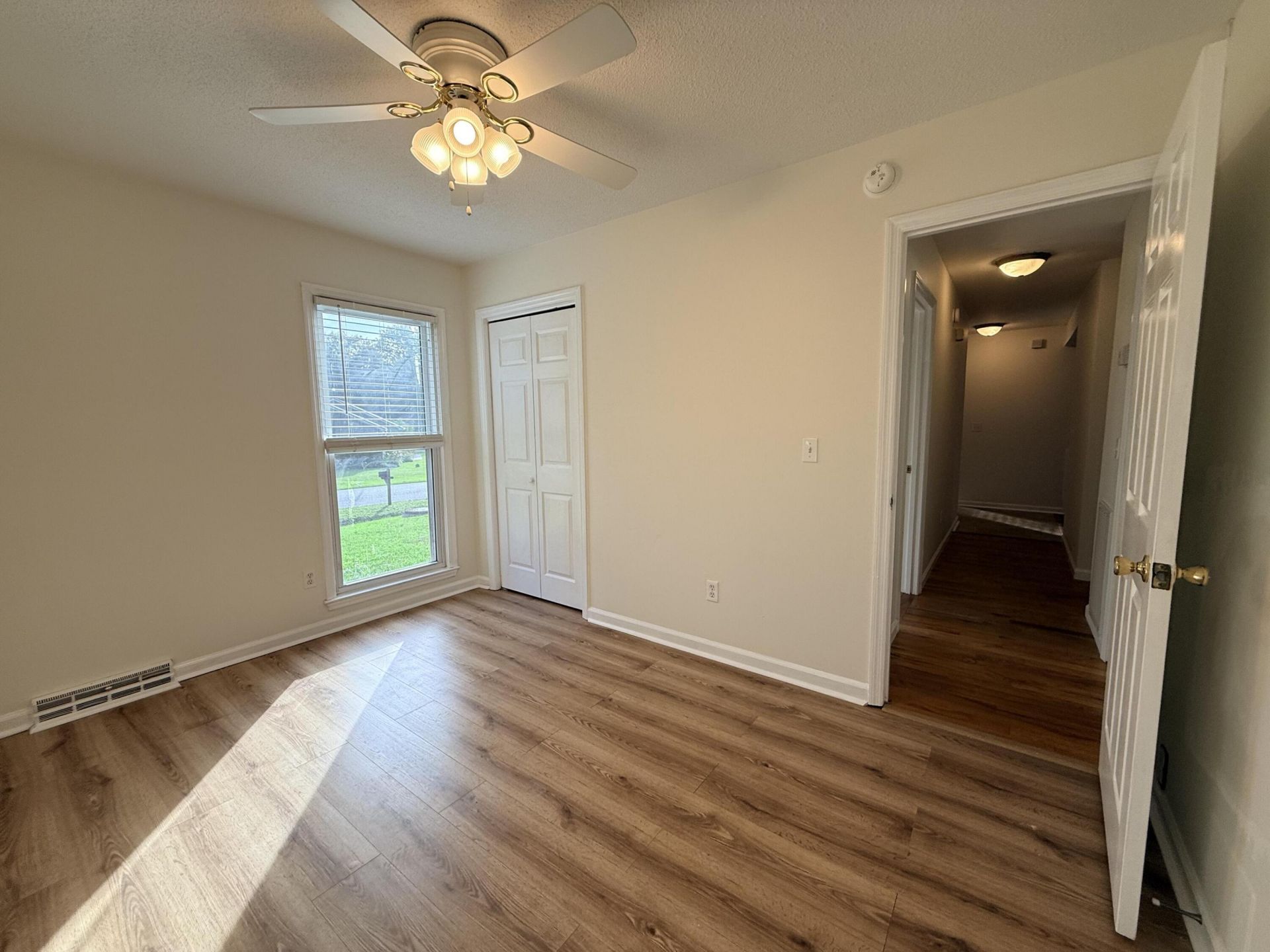 401 Brailsford Photo 6