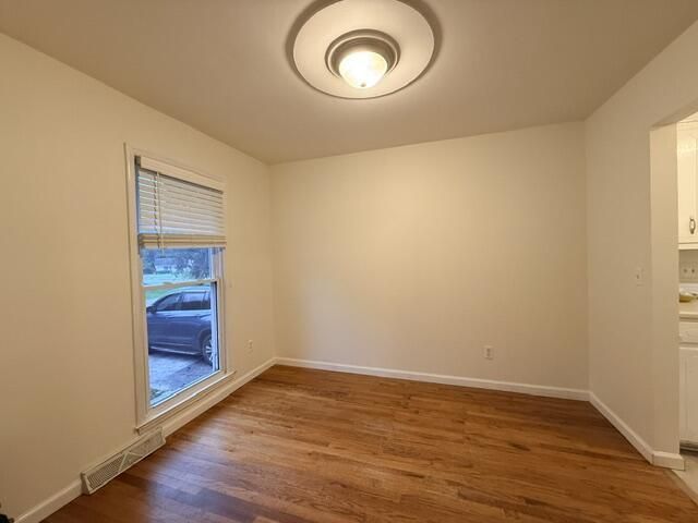 401 Brailsford Photo 7