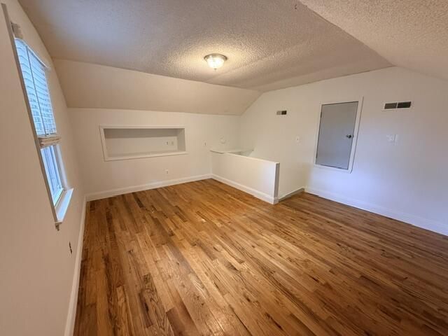 401 Brailsford Photo 8