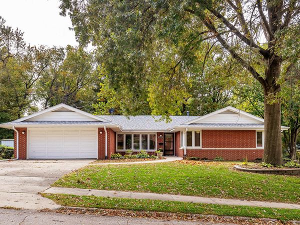 6510 Del Matro Avenue, Windsor Heights, IA 50324