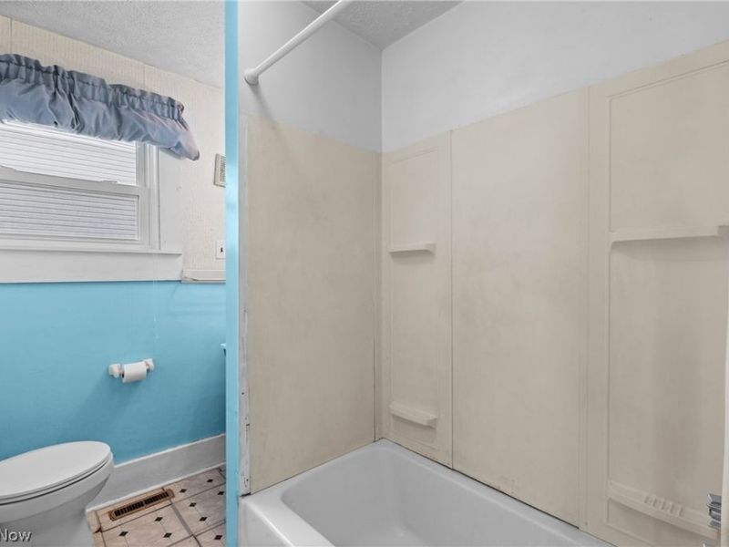 4033 Belmont Avenue, Shadyside, OH 43947 Photo 14