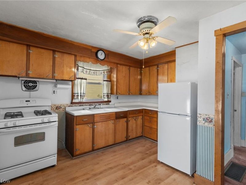 4033 Belmont Avenue, Shadyside, OH 43947 Photo 8