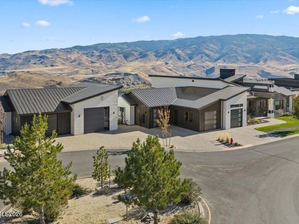 8460 Chalk Ridge Court, Reno, NV 89523
