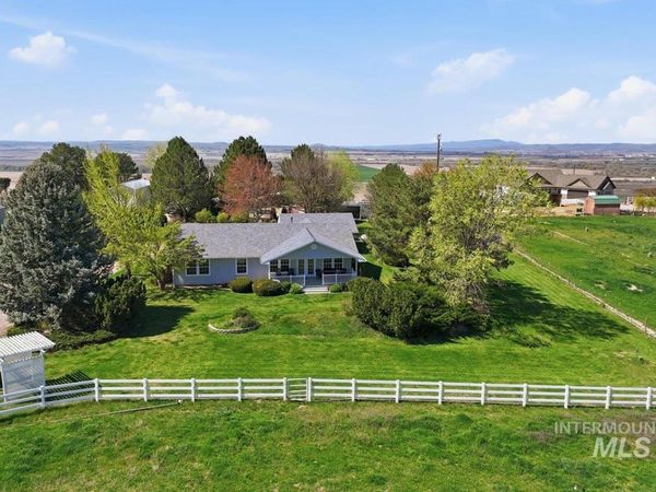 5605 Sunset Road, Fruitland, ID 83619