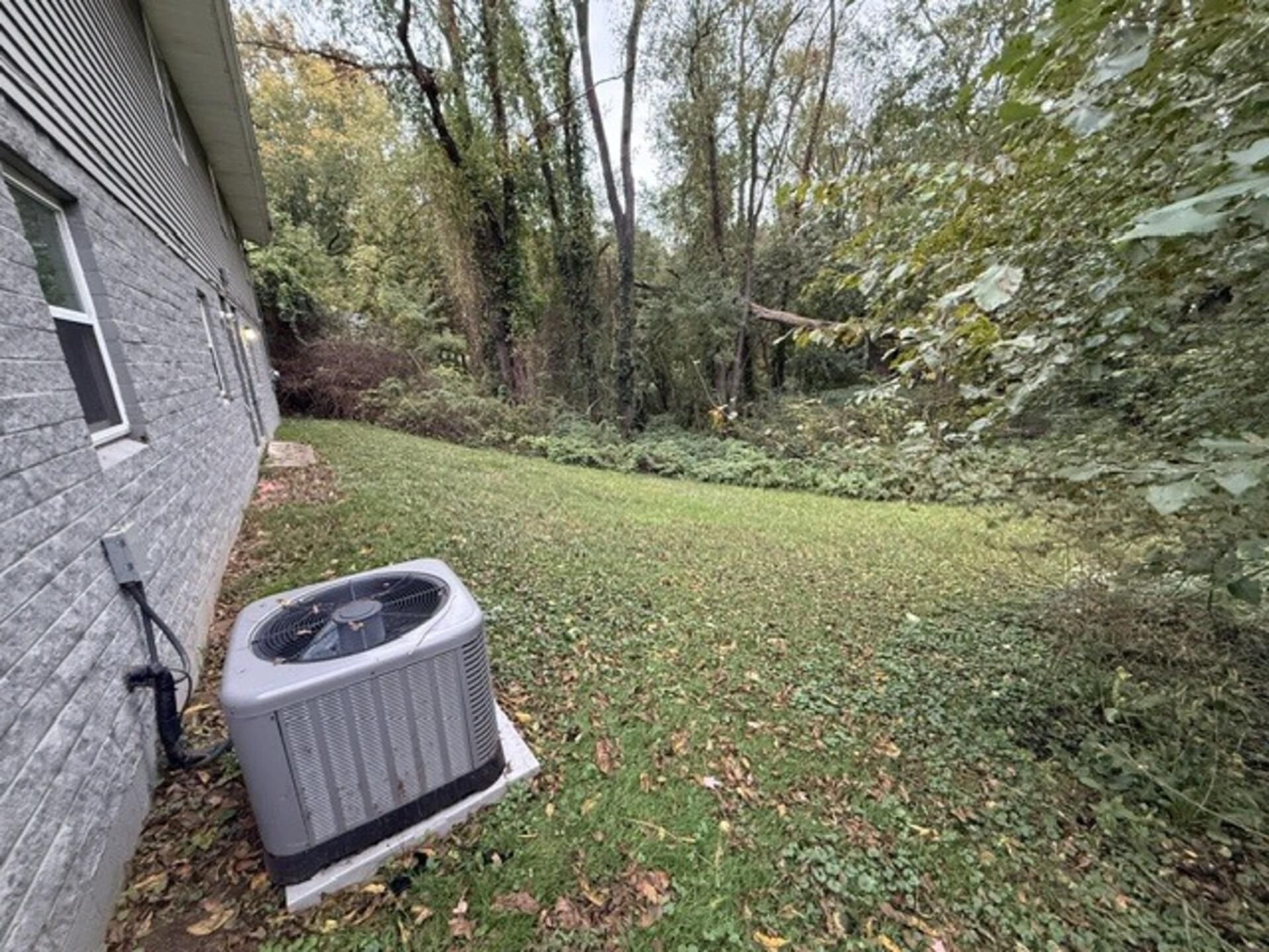 3811 Edgepark Drive, Akron, OH 44319 Main Photo