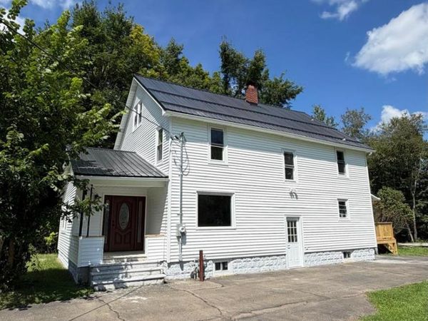 1709 Glenwood Rd , Vestal, NY 13850