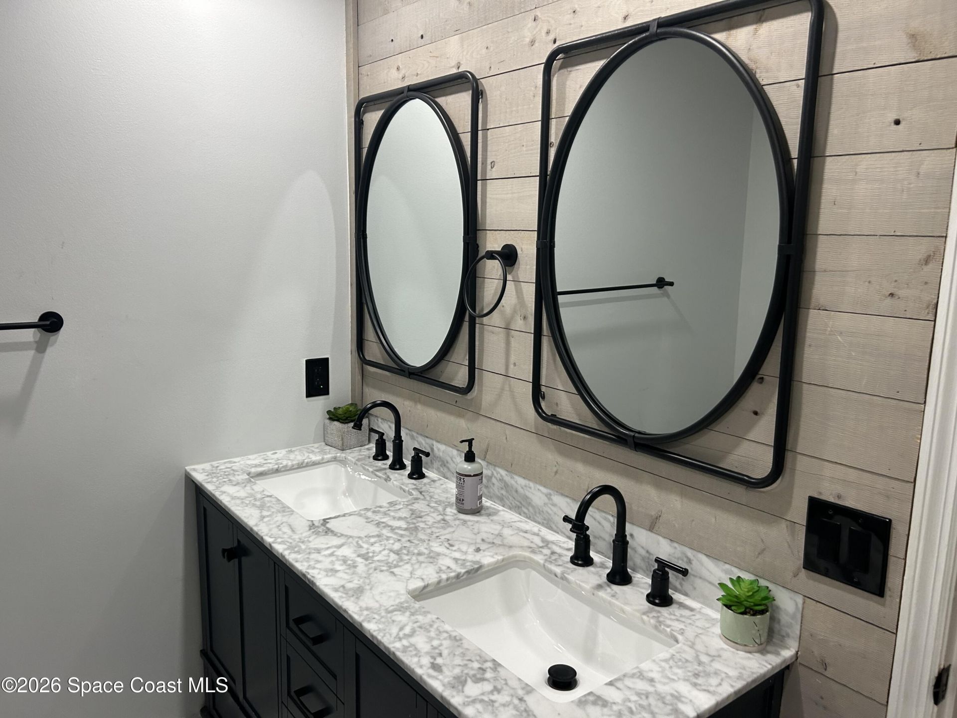 492 Quarry Lane , Sebastian, FL 32958 Photo