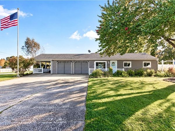 3668 Applewood Drive, Brunswick, OH 44212