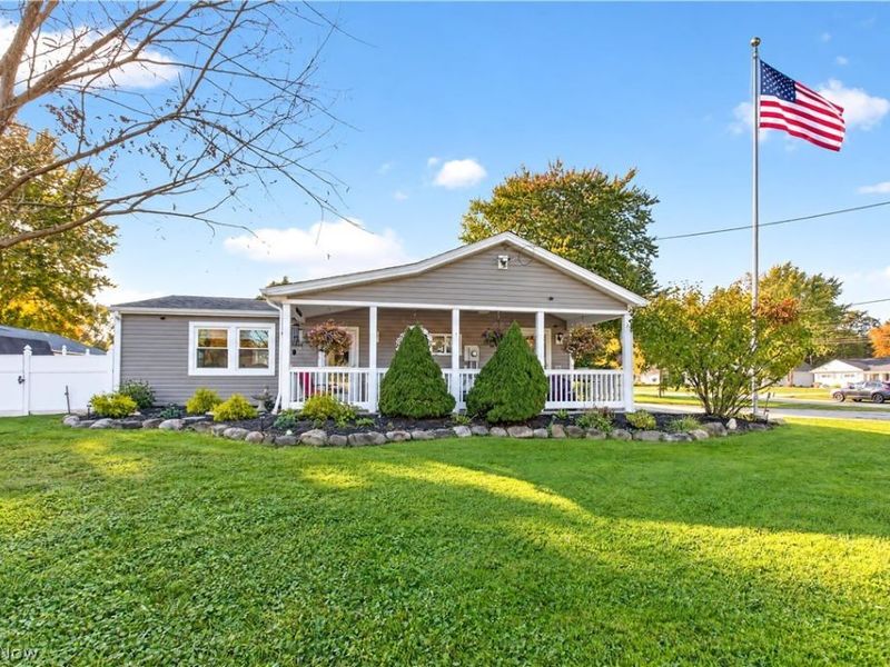 3668 Applewood Drive, Brunswick, OH 44212 Photo 2