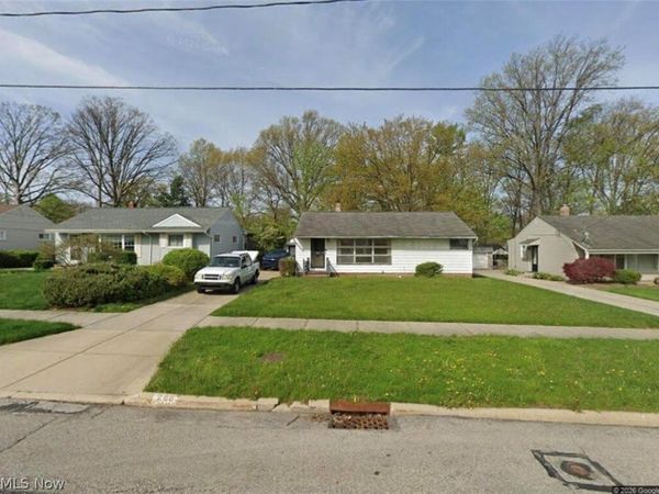 288 Greenvale Road, South Euclid, OH 44121