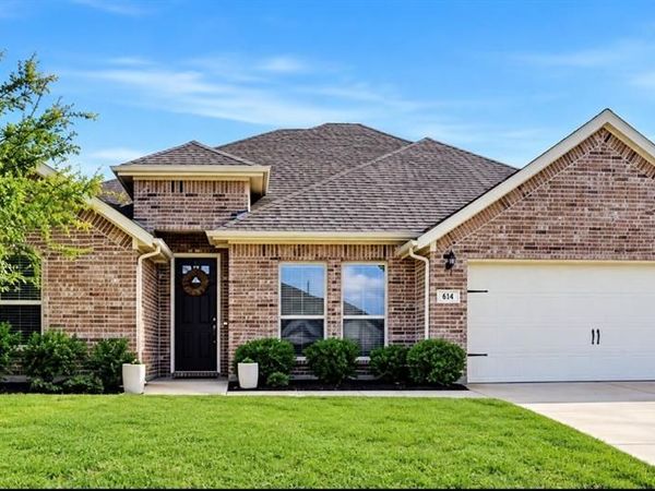 914 Timber Ridge Drive, Justin, TX 76247