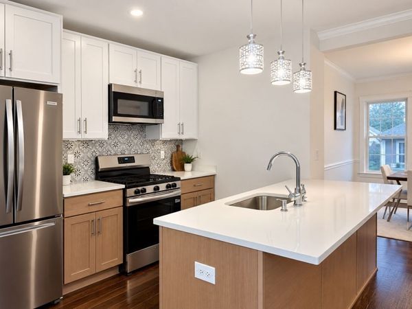 15 Howard St, Unit 2, Arlington, MA 02476