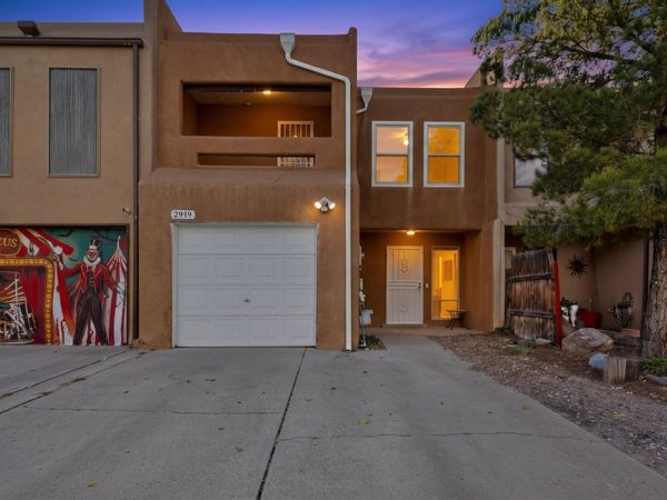 2919 Estrella Brillante Street NW, Albuquerque, NM 87120
