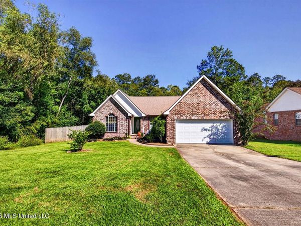 14222 Oak View Circle, Vancleave, MS 39565