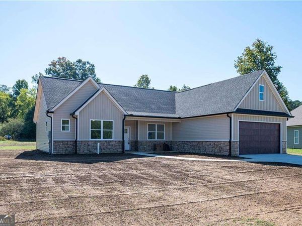 316 Larkspur Drive SW, Calhoun, GA 30701