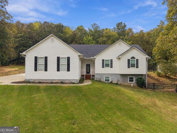 50 Pond Mill Court SE, Silver Creek, GA 30173