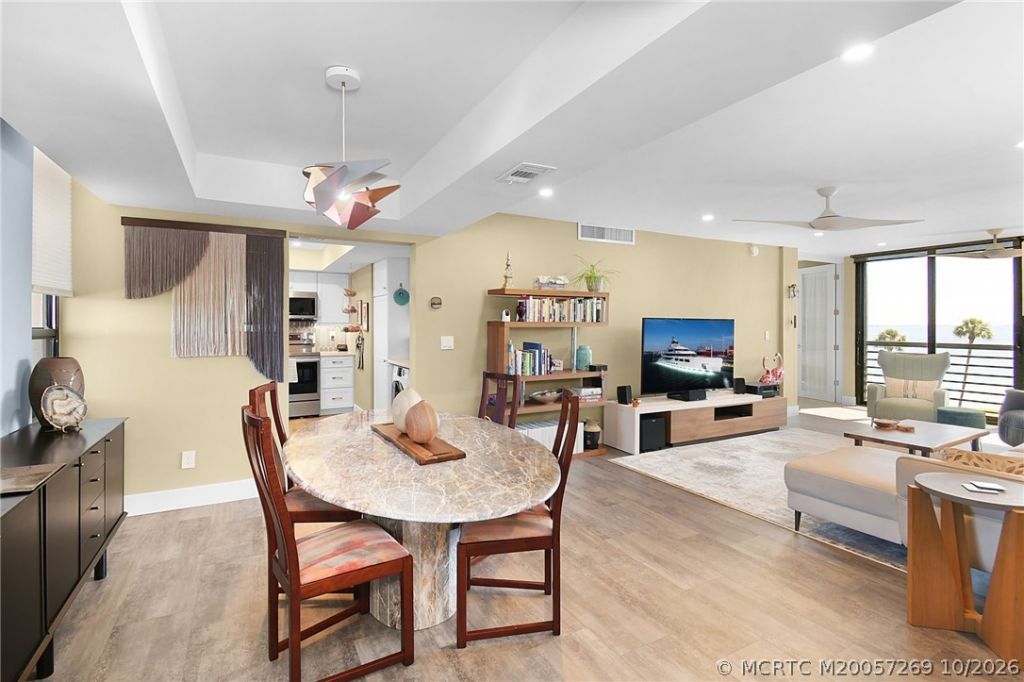 3392 NE Causeway Boulevard , Unit 403, Jensen Beach, FL 34957 Photo
