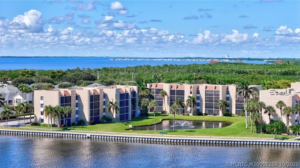 3392 NE Causeway Boulevard , Unit 403, Jensen Beach, FL 34957 Photo