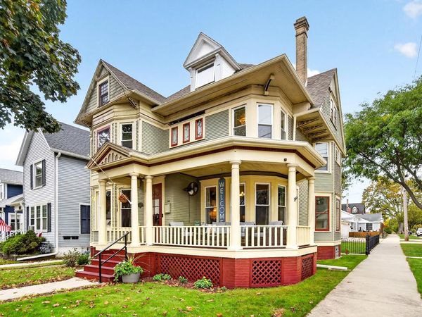 1502 Wisconsin AVENUE, Racine, WI 53403