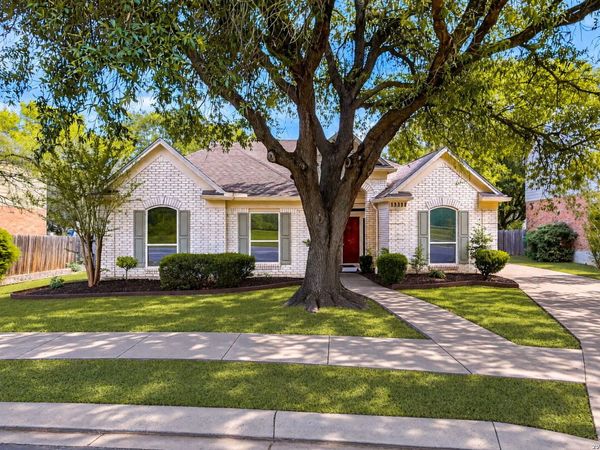13534 Charter Bend, San Antonio, TX 78231