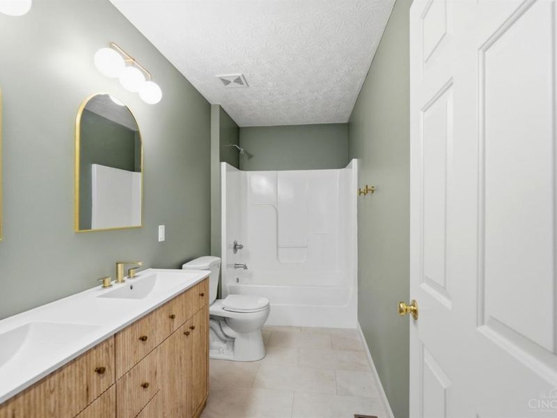 5280 Appaloosa Circle, Hamilton Township, OH 45152 Photo 34