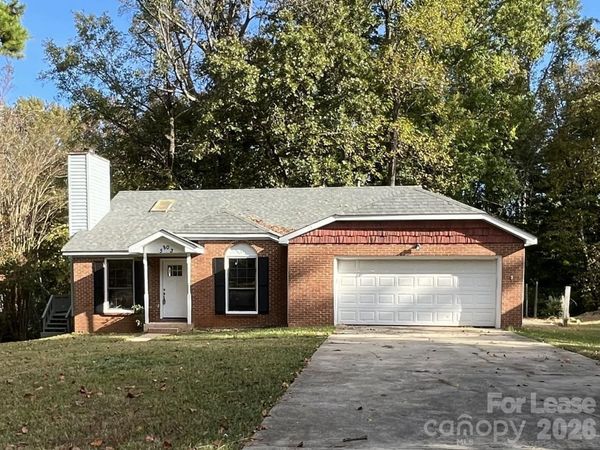 5830 Stone Bluff Court , Charlotte, NC 28214