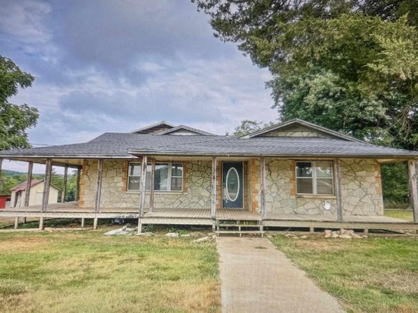 Poughkeepsie, AR 72569