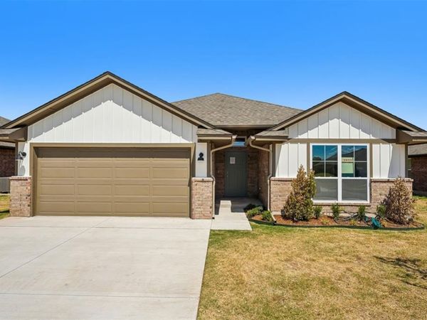 1031 SE 16th Terrace, Newcastle, OK 73065