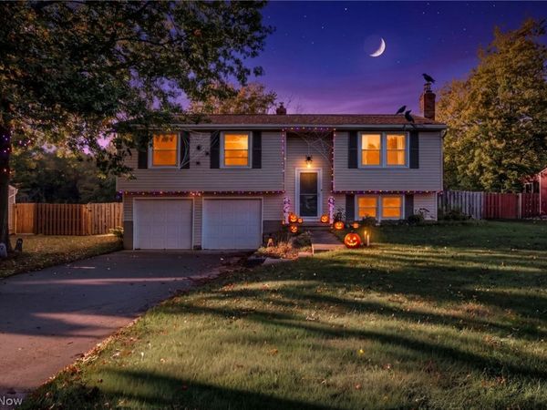 22266 Lorraine Drive, Strongsville, OH 44149