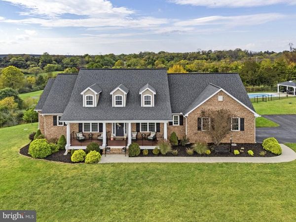 90 FALCON RIDGE DRIVE, CHARLES TOWN, WV 25414