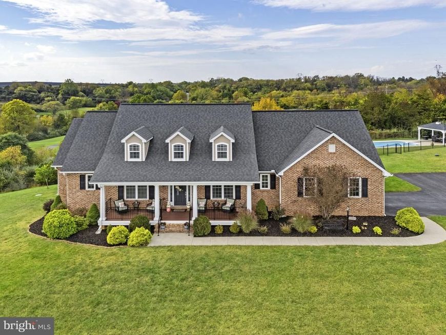 90 Falcon Ridge Drive, Charles Town, WV 25414 Main Photo